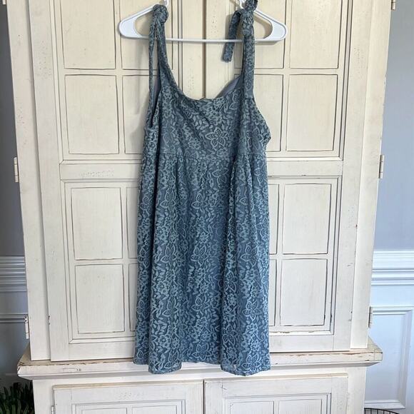 NWT Listicle size large lace mini sundress - Picture 1 of 4